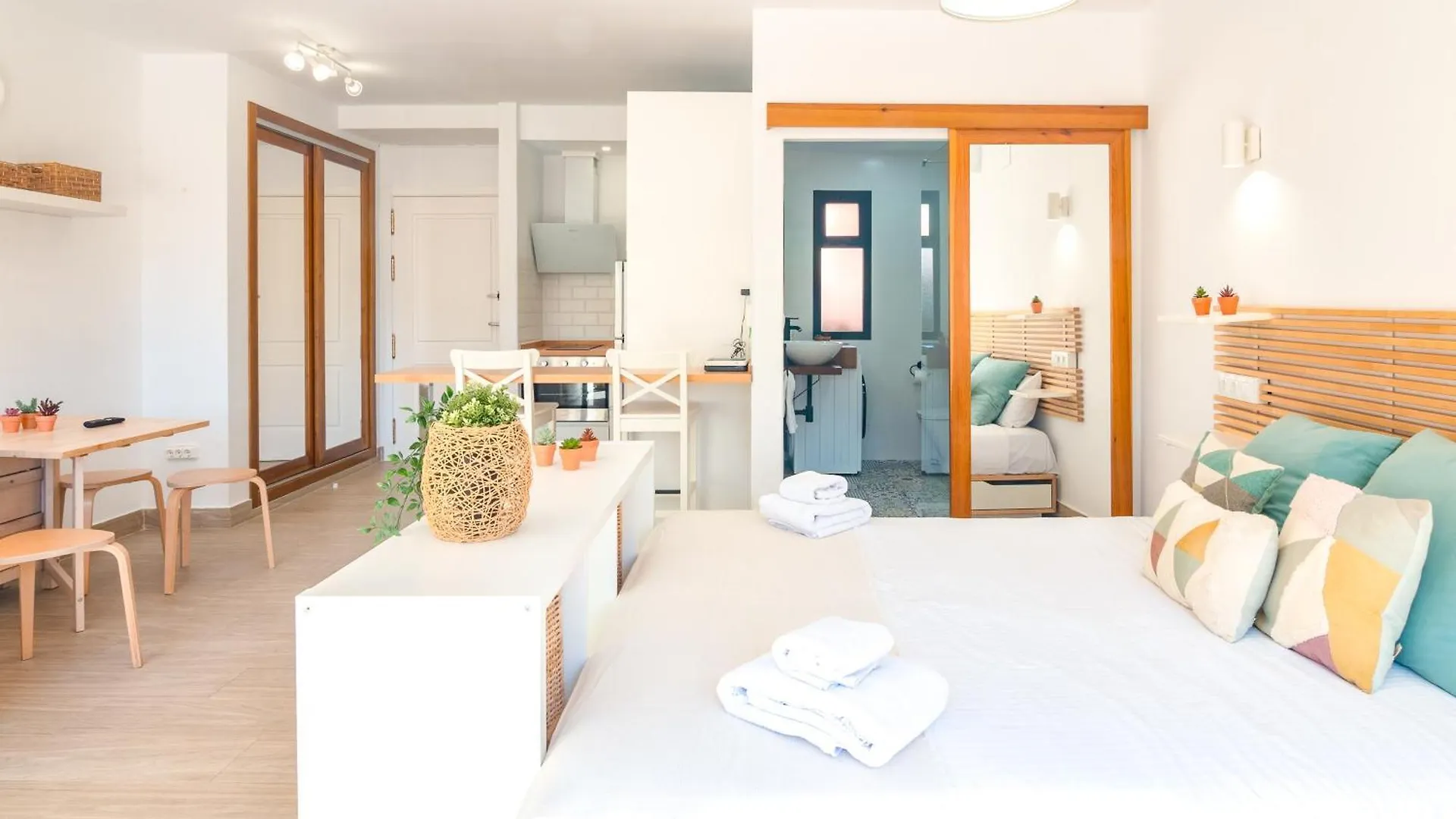 公寓 Oleholidays 224 Romana Playa Con Vistas Al Mar 马尔韦利亚